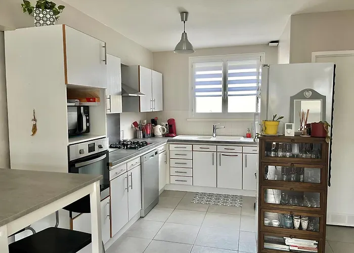 Maison 6 Personnes Avec Parking Prive Le Mans